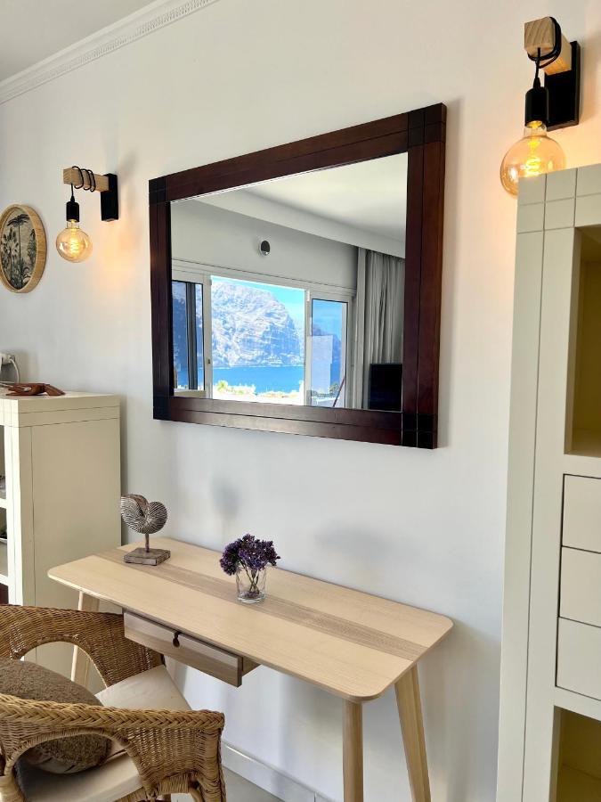Luxury Penthouse With Breathtaking Views And Huge Private Terraces Daire Puerto de Santiago  Dış mekan fotoğraf