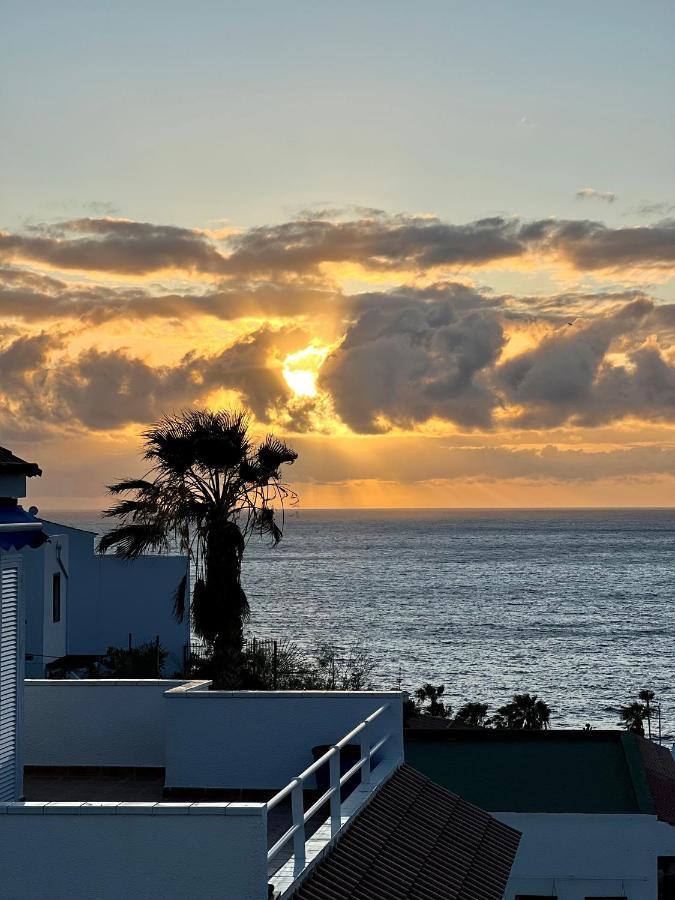 Luxury Penthouse With Breathtaking Views And Huge Private Terraces Daire Puerto de Santiago  Dış mekan fotoğraf